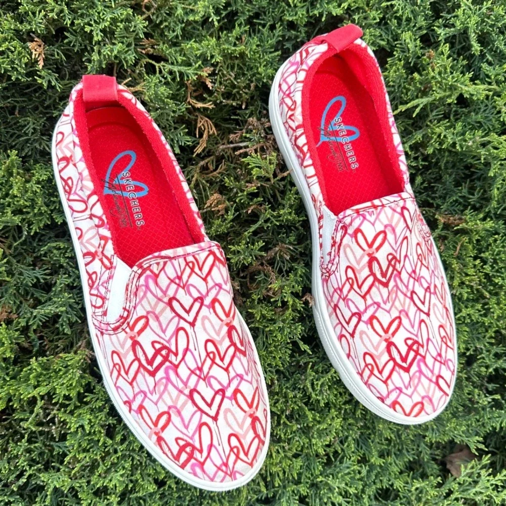 Skechers x JGoldcrown Poppy Drippin Love Women's‎ Slip On Sneakers Size 8 Red